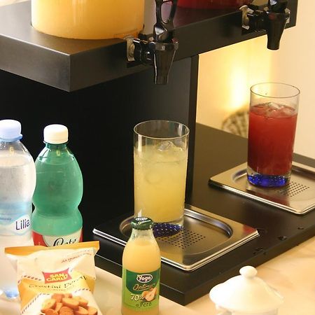 קאסוריה Hotel Luxor מראה חיצוני תמונה