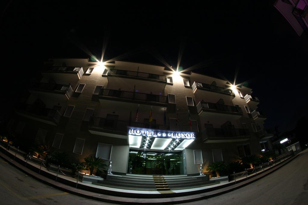 קאסוריה Hotel Luxor מראה חיצוני תמונה