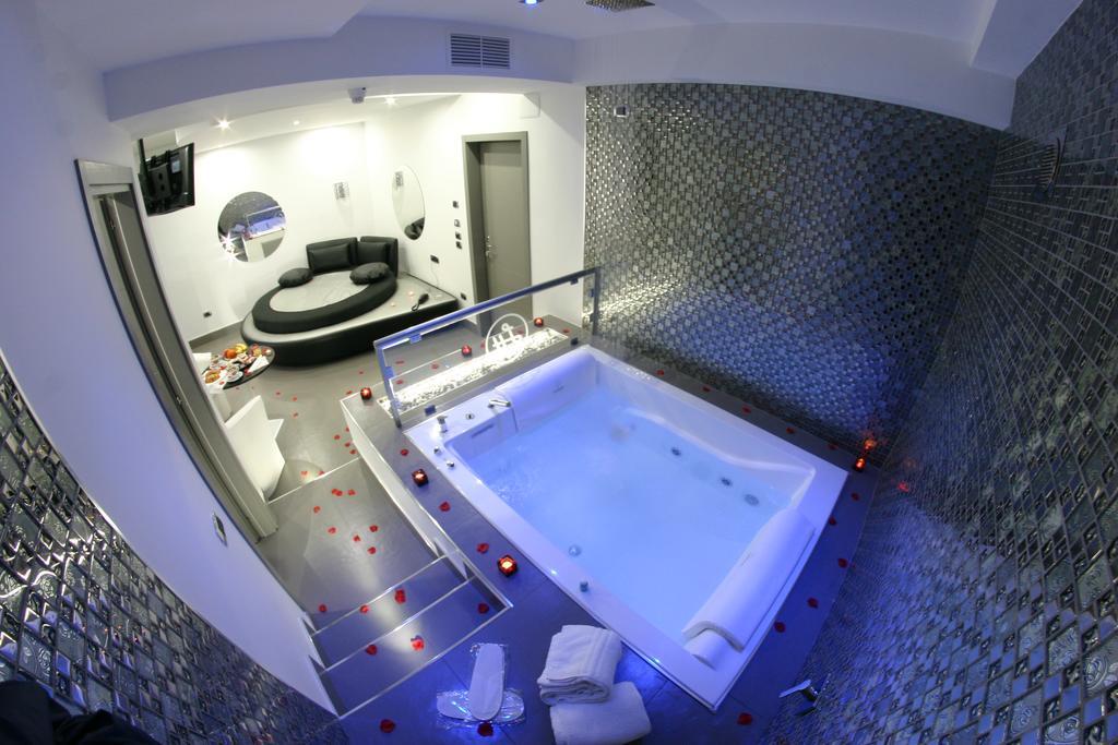 קאסוריה Hotel Luxor מראה חיצוני תמונה