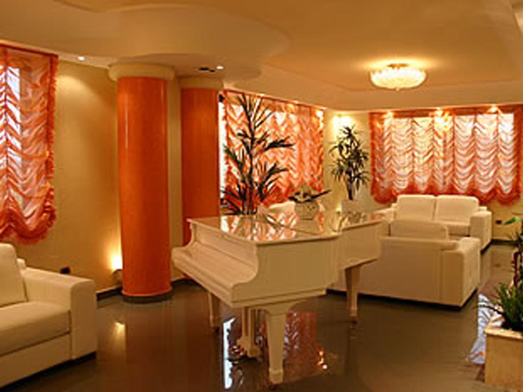 קאסוריה Hotel Luxor מראה חיצוני תמונה